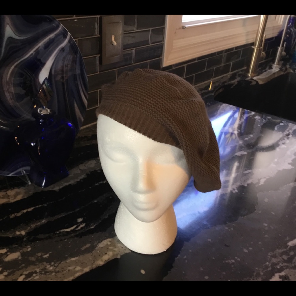 French Knit Brown New Hat - Picture 4 of 12
